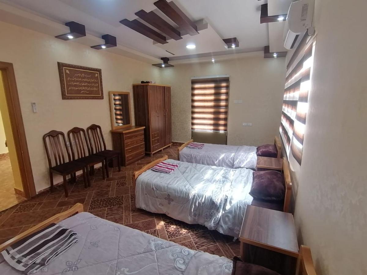 Farmer Stay Hostel Wadi Musa Exterior foto